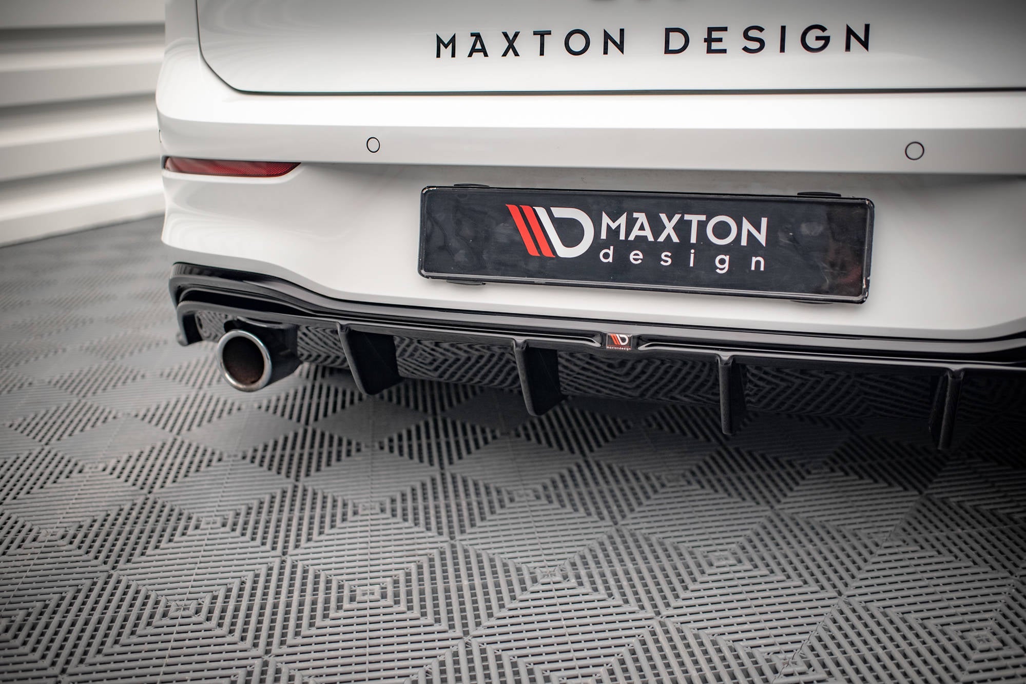 Maxton Design Diffusor Heck Ansatz V.4 passend für VW Golf GTI Mk8