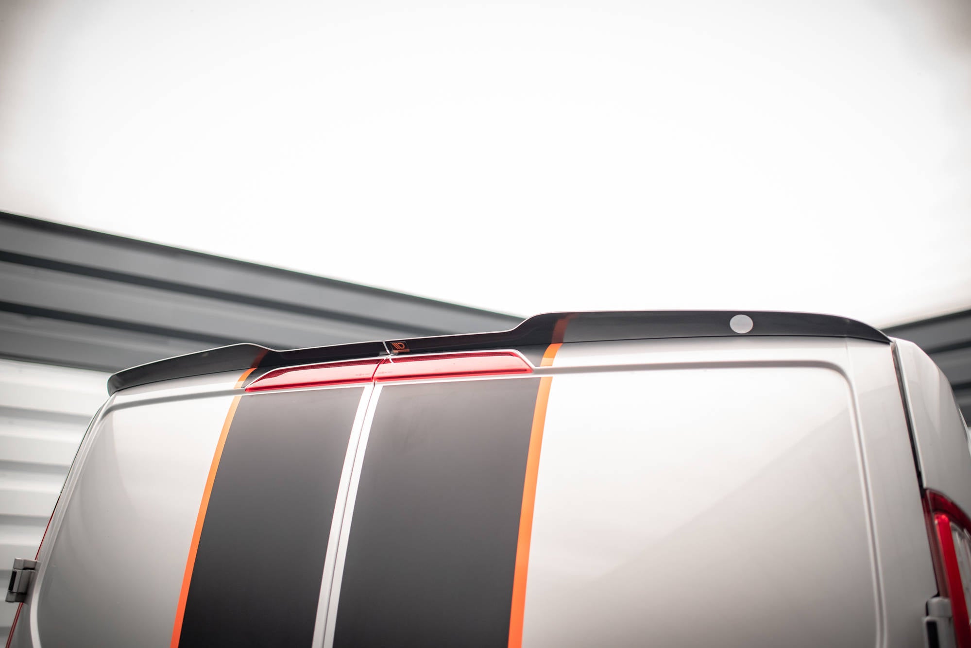 Maxton Design Spoiler CAP passend für Ford Transit Custom Mk1 schwarz Hochglanz