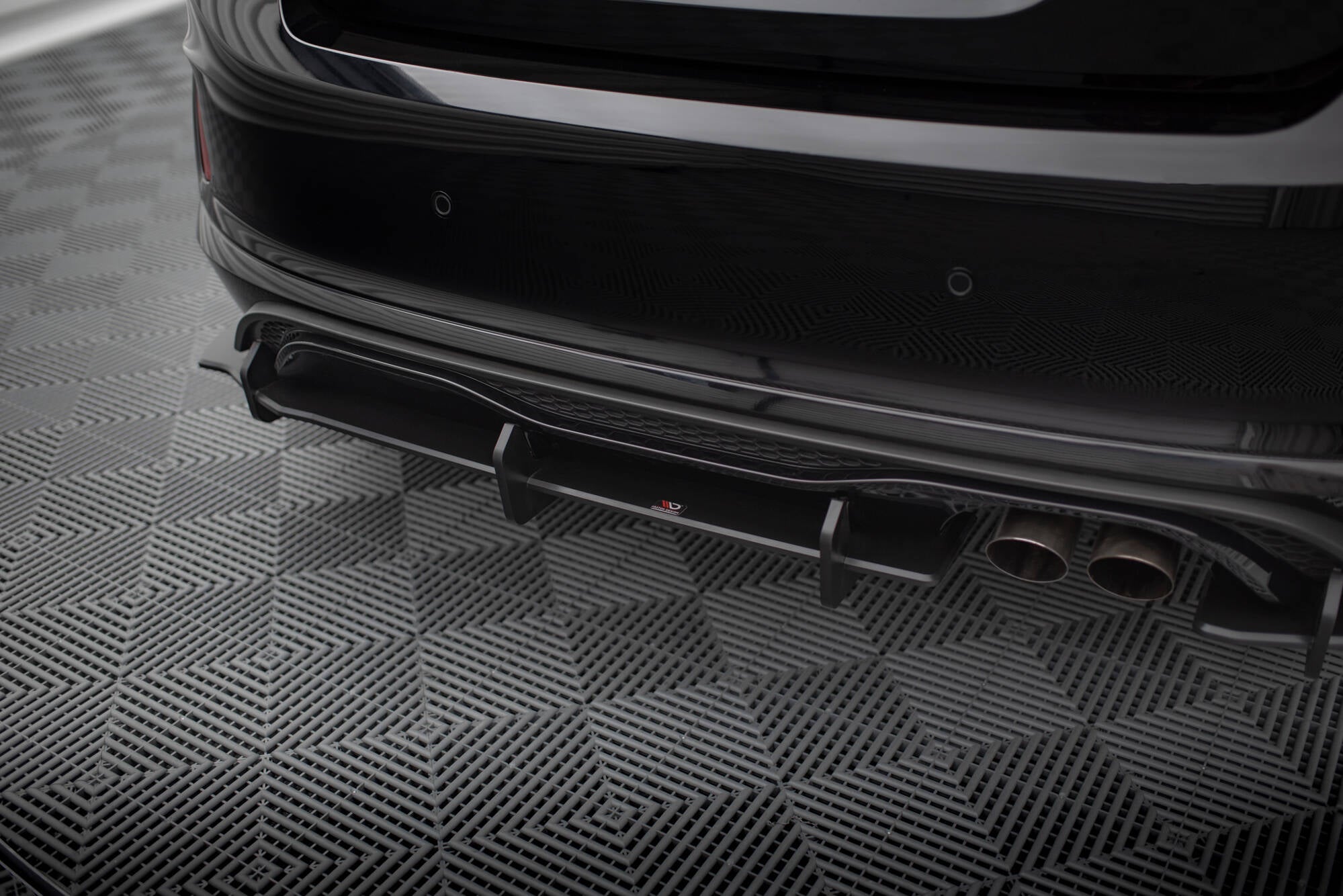 Maxton Design Robuste Racing Diffusor Heck Ansatz passend für Ford Fiesta Mk8 ST