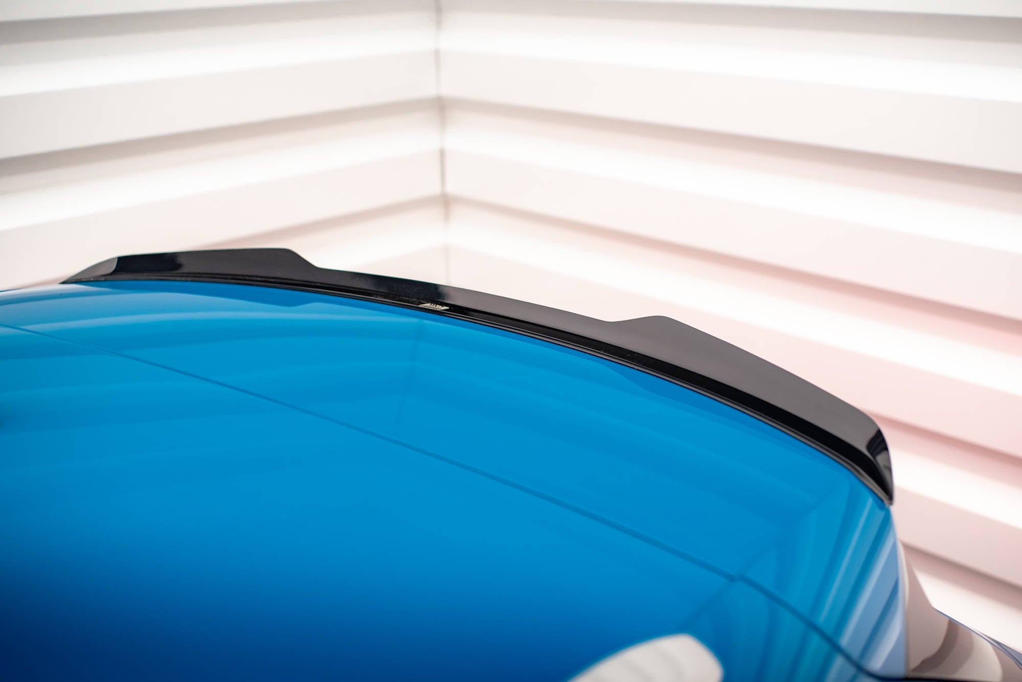 Maxton Design Höher Spoiler Spoiler CAP passend für Audi e-tron schwarz Hochglanz