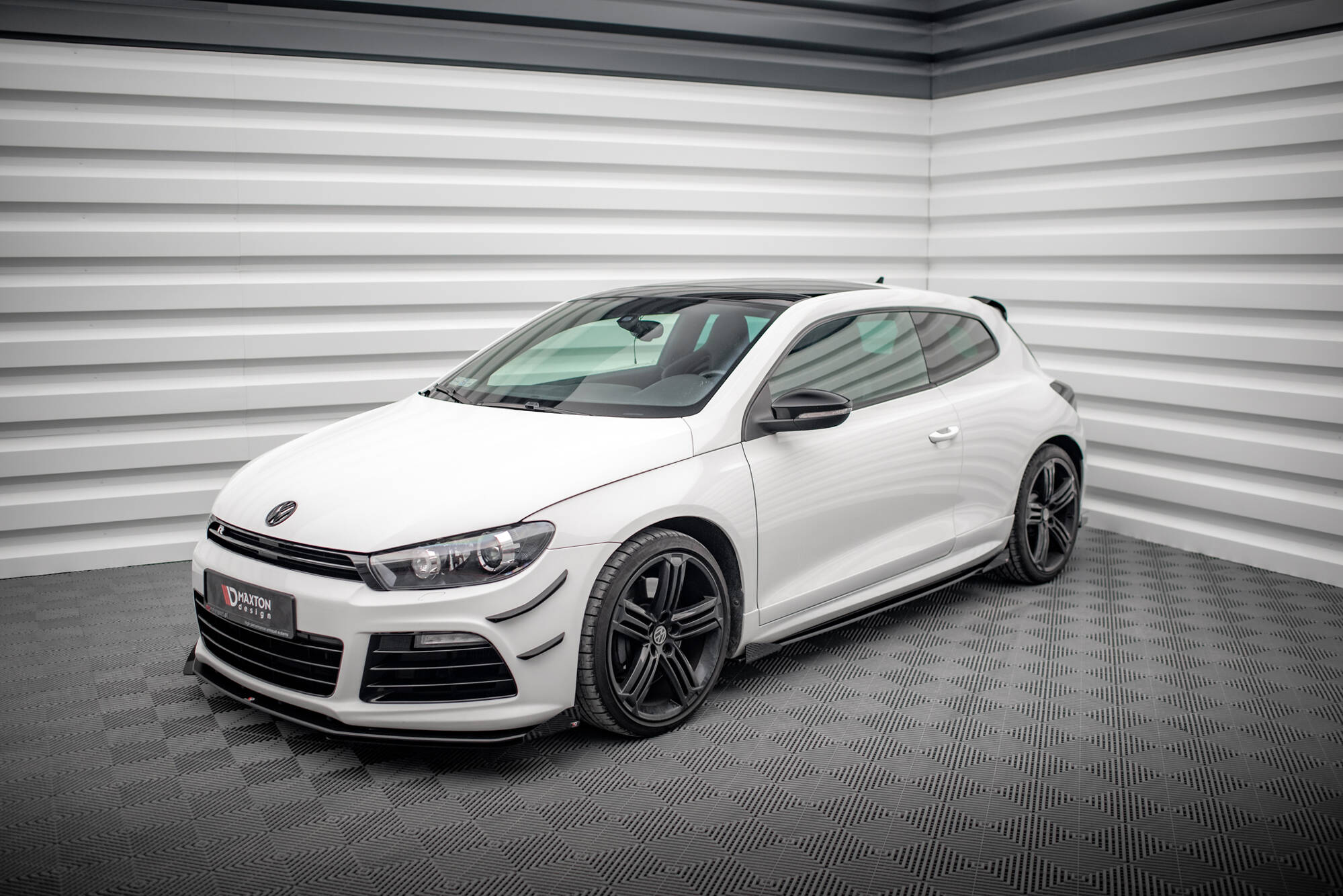Maxton Design Seitenschweller Flaps passend für VW Scirocco R Mk3 schwarz Hochglanz
