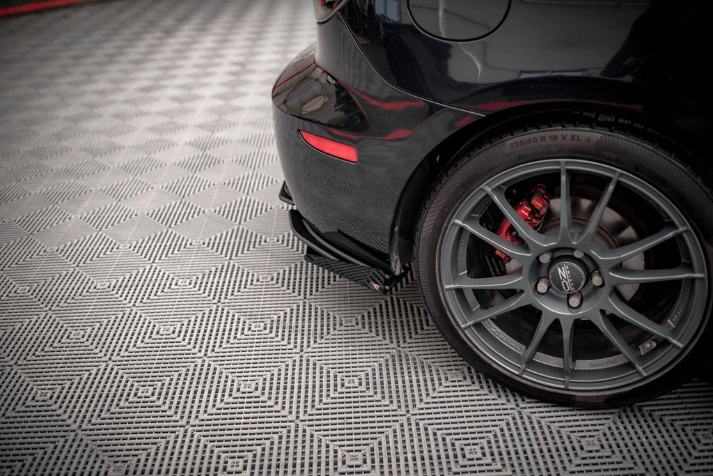 Maxton Design Street Pro Heck Ansatz Flaps Diffusor + Flaps passend für Mazda 3 MPS Mk1 US-Spec Version schwarz Hochglanz