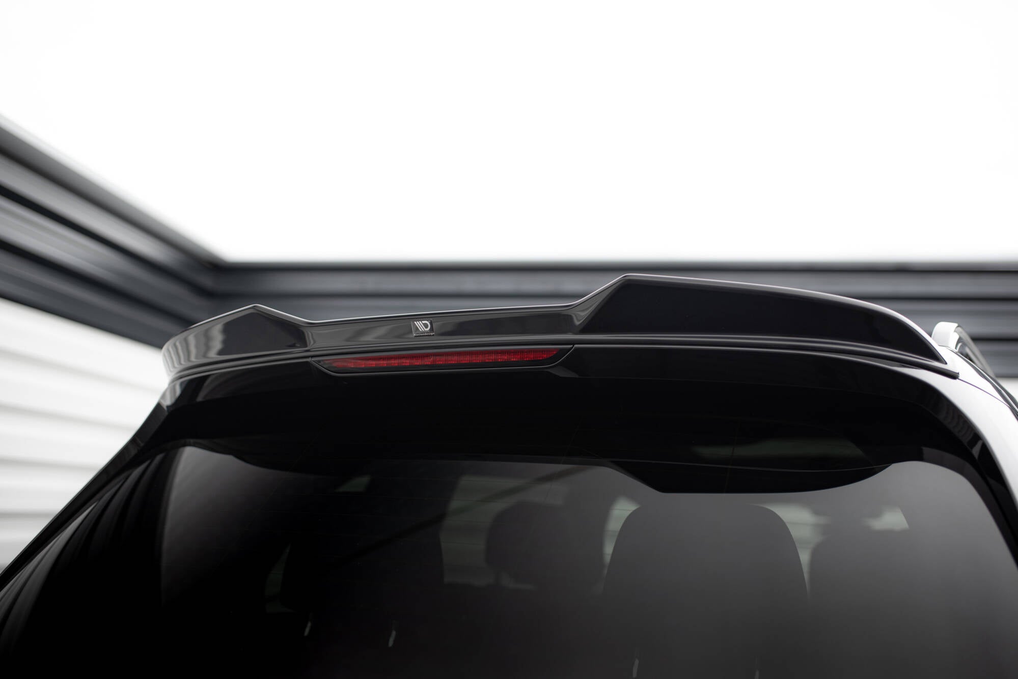 Maxton Design Spoiler CAP 3D passend für BMW X7 M-Paket G07 schwarz Hochglanz