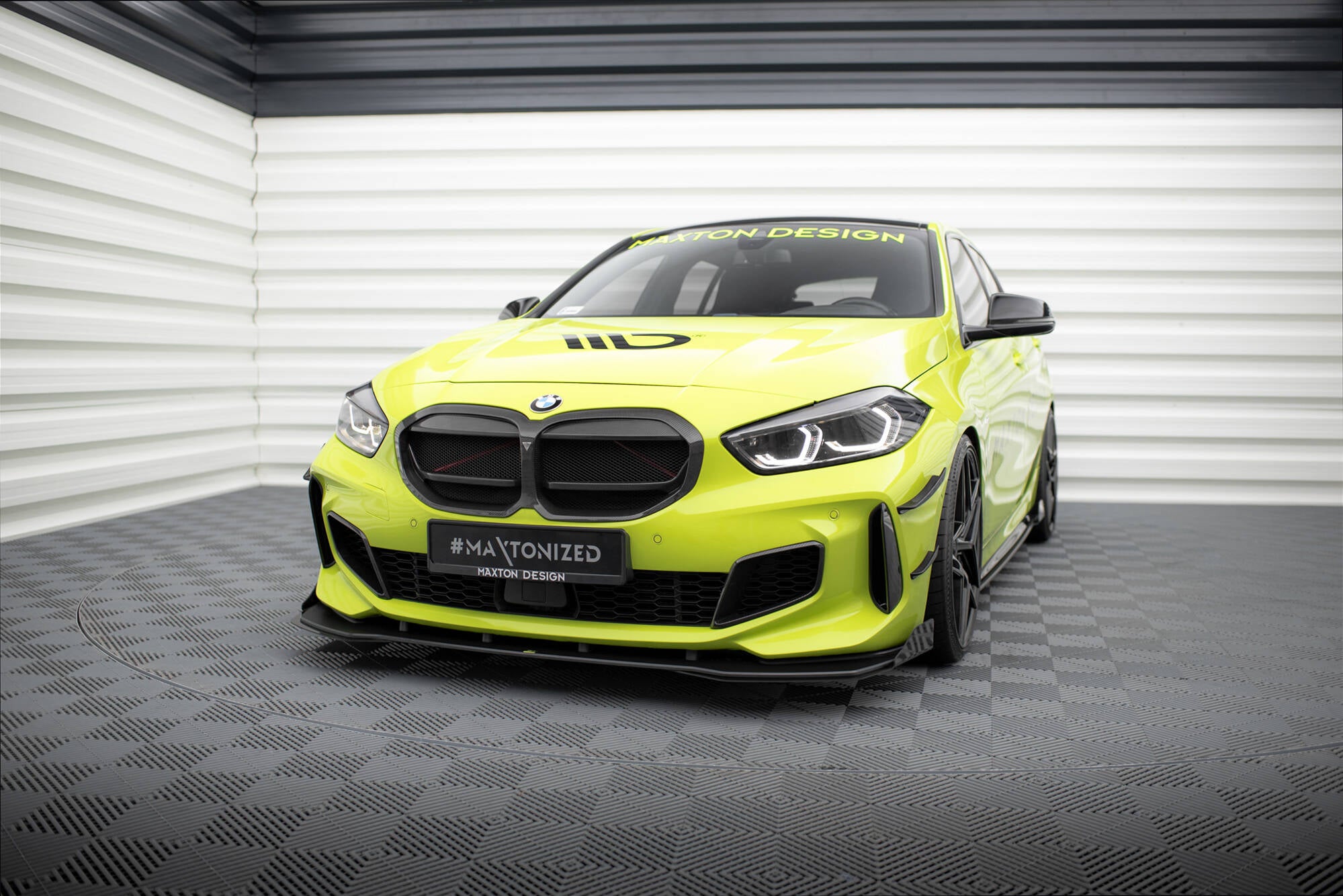 Maxton Design Front Stoßstange Flaps passend für BMW 1er M-Paket / M135i / 128ti F40 schwarz Hochglanz
