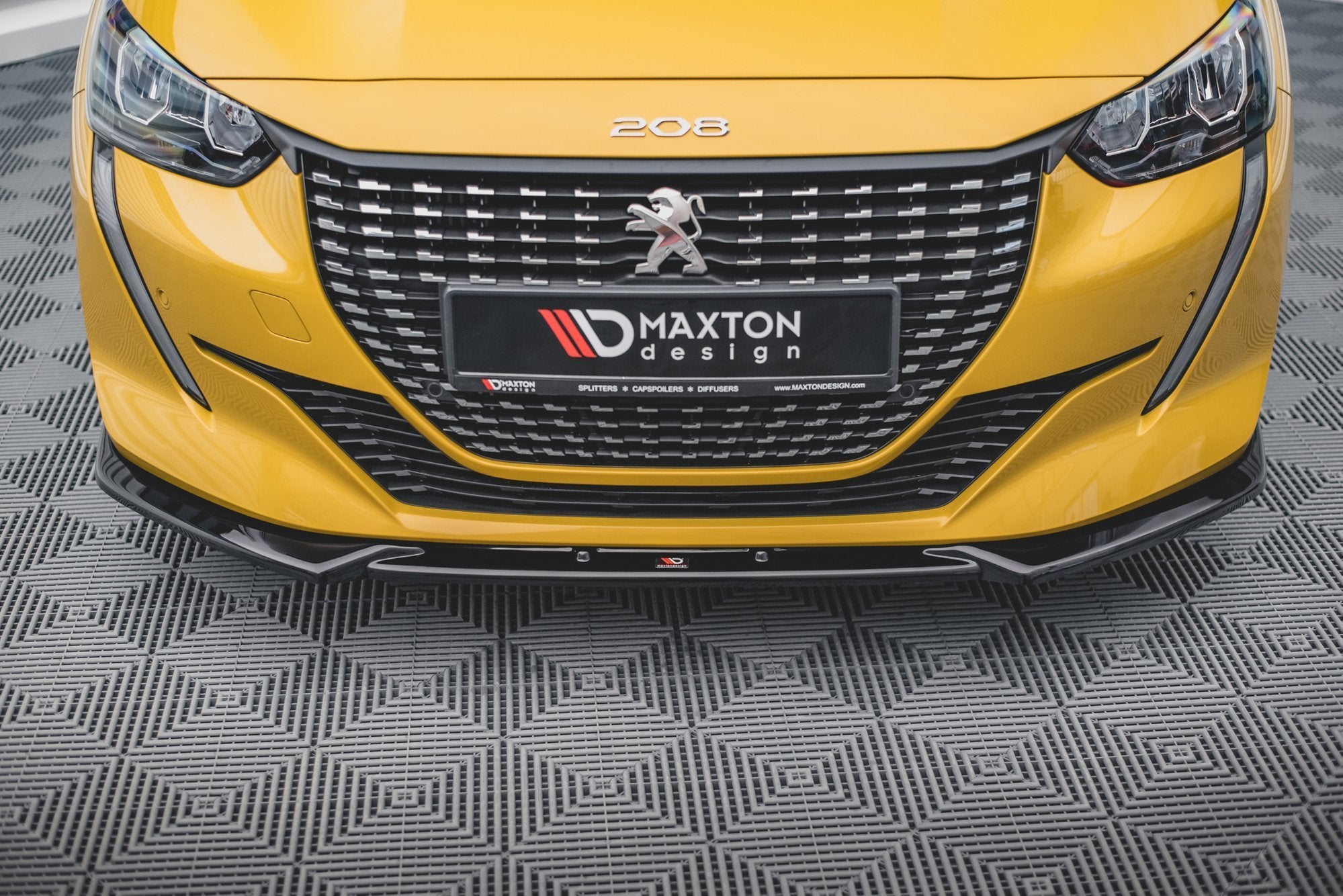 Maxton Design Street+ Spoilerlippe Front Ansatz V.2 passend für Peugeot 208 Mk2 schwarz Hochglanz