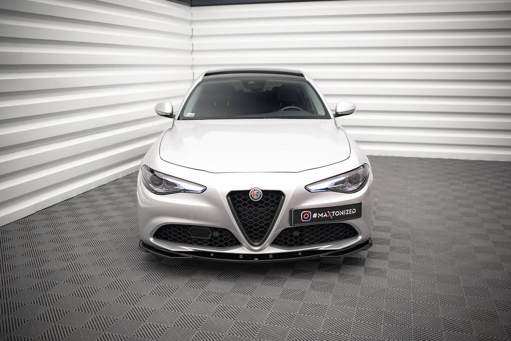 Maxton Design Street+ Spoilerlippe Front Ansatz V.2 passend für Alfa Romeo Giulia Sport schwarz Hochglanz
