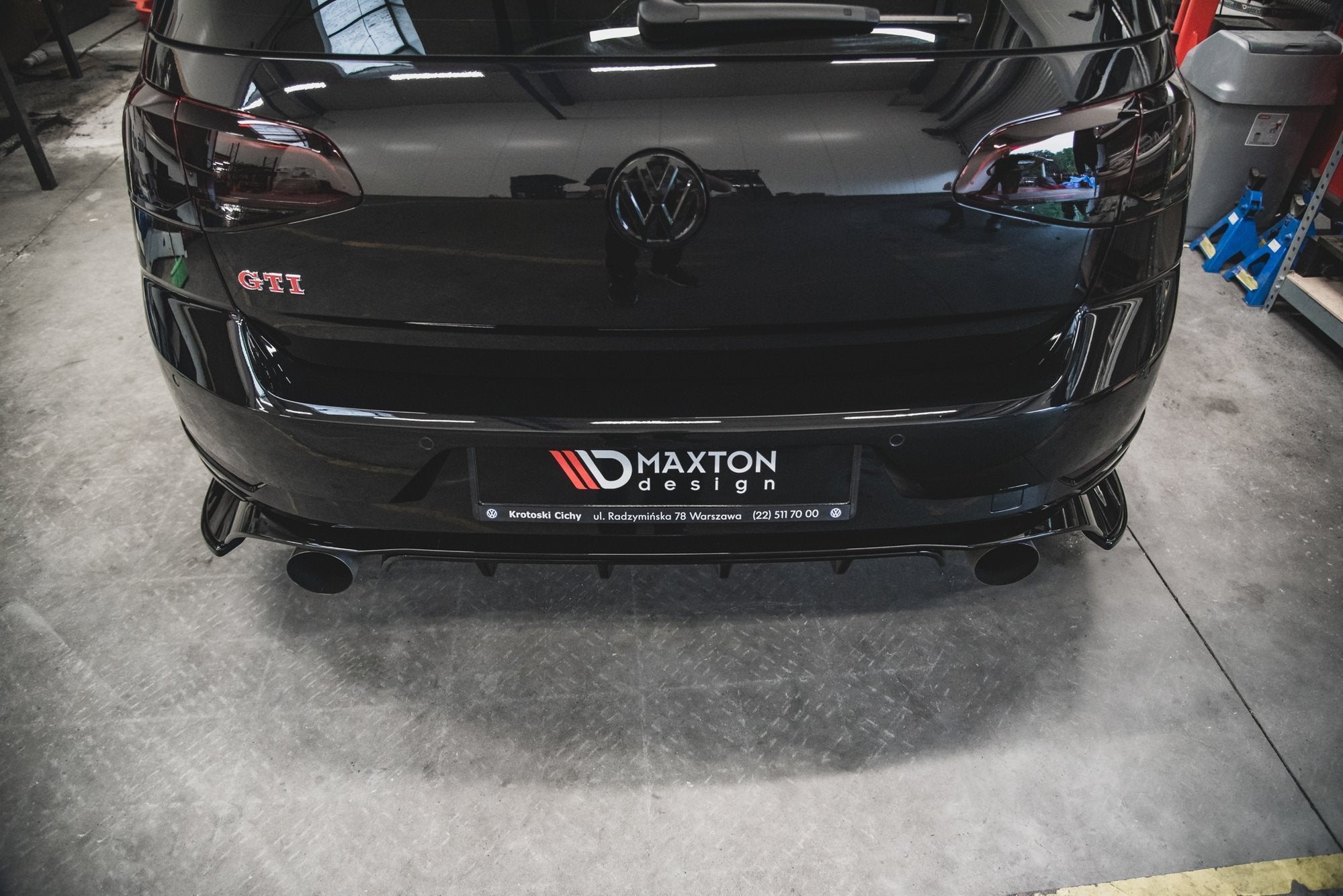 Maxton Design Heck Ansatz Flaps Diffusor für VW Golf 7 GTI TCR
