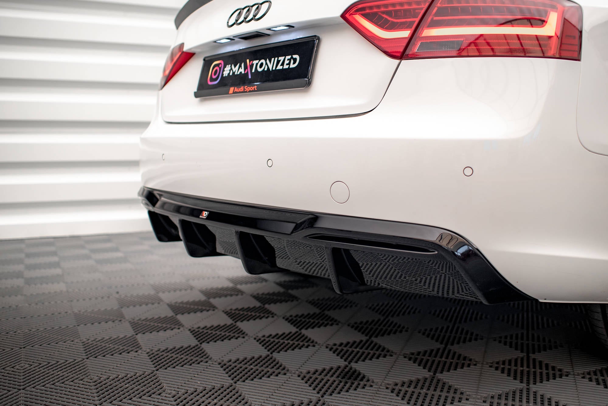 Maxton Design Diffusor Heck Ansatz passend für Audi A5 Coupe 8T Facelift (Doppelauspuff li.)