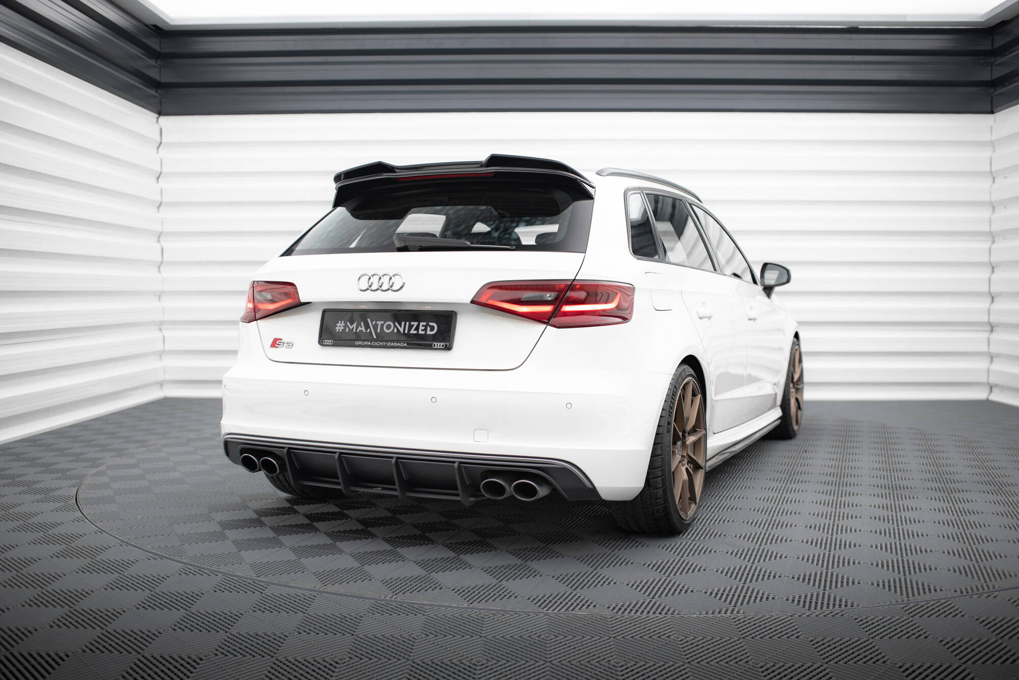 Maxton Design Street Pro Heckschürze passend für Audi S3 Sportback / Hatchback 8V