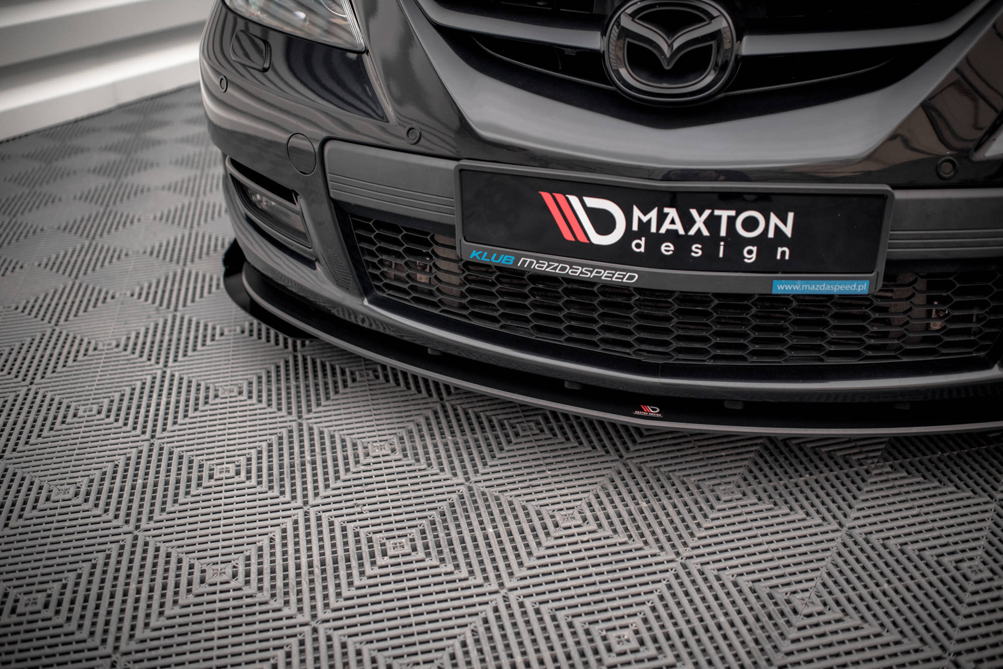 Maxton Design Street Pro Street+ Spoilerlippe Front Ansatz passend für + Flaps passend für V.1 + Flaps Mazda 3 MPS Mk1 schwarz Hochglanz