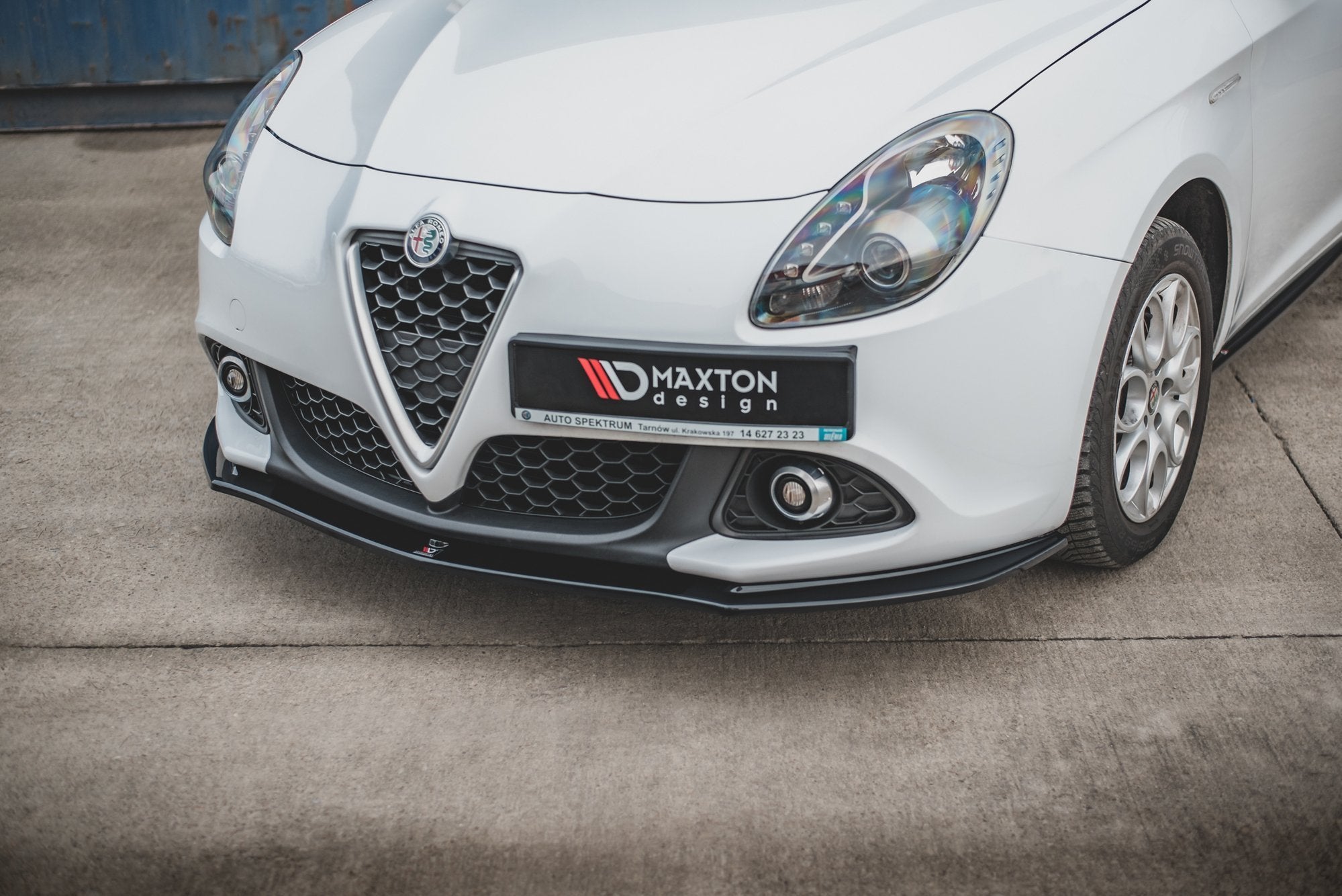 Maxton Design Street+ Spoilerlippe Front Ansatz V.2 passend für Alfa Romeo Giulietta schwarz Hochglanz