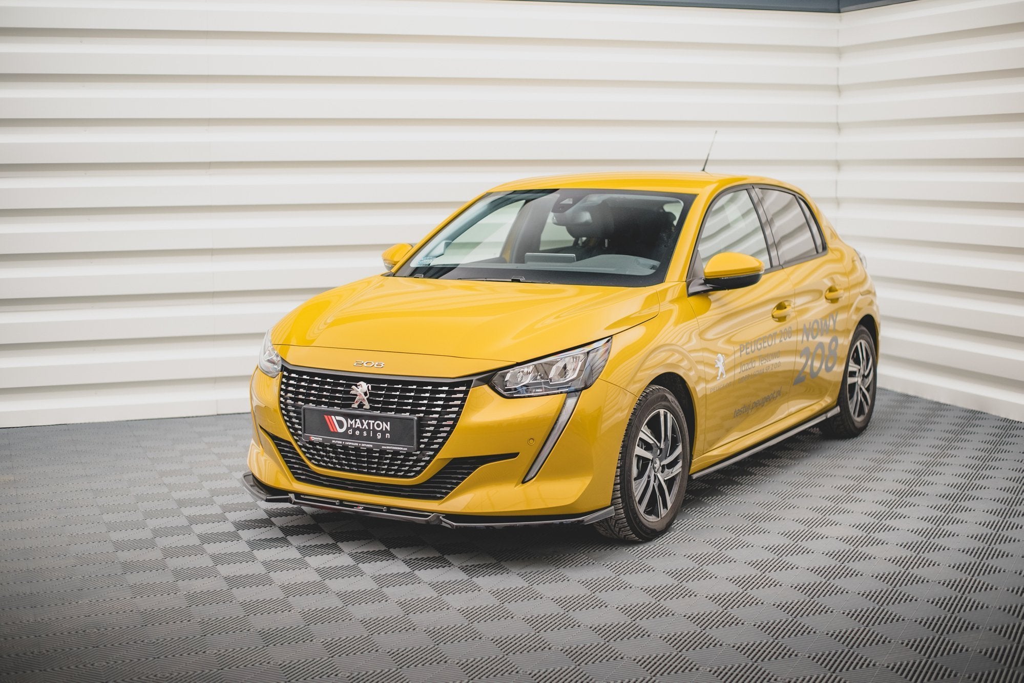 Maxton Design Front Ansatz V.1 für Peugeot 208 Mk2 schwarz matt
