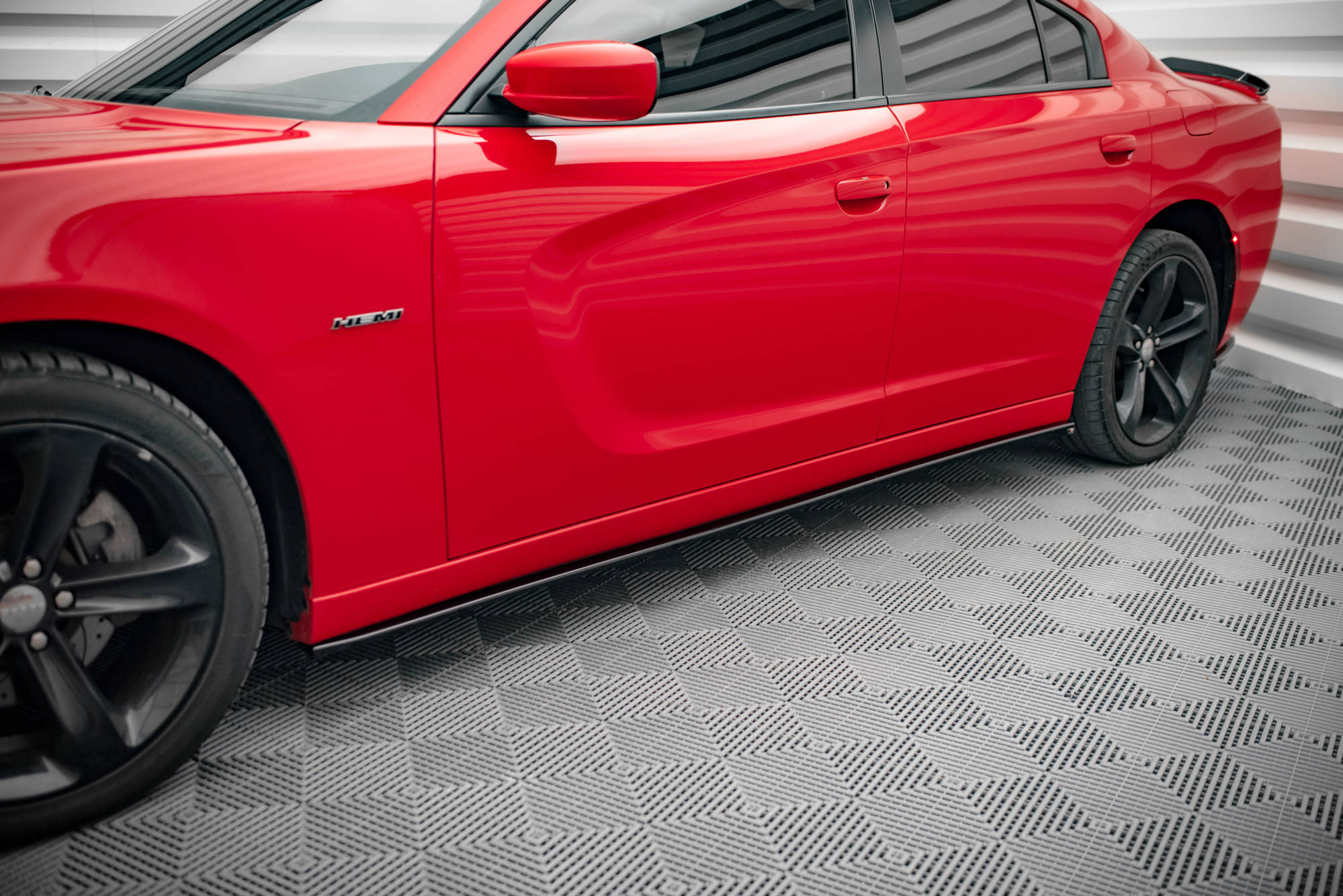 Maxton Design Street+ Seitenschweller Leisten passend für Dodge Charger RT Mk7 Facelift schwarz Hochglanz