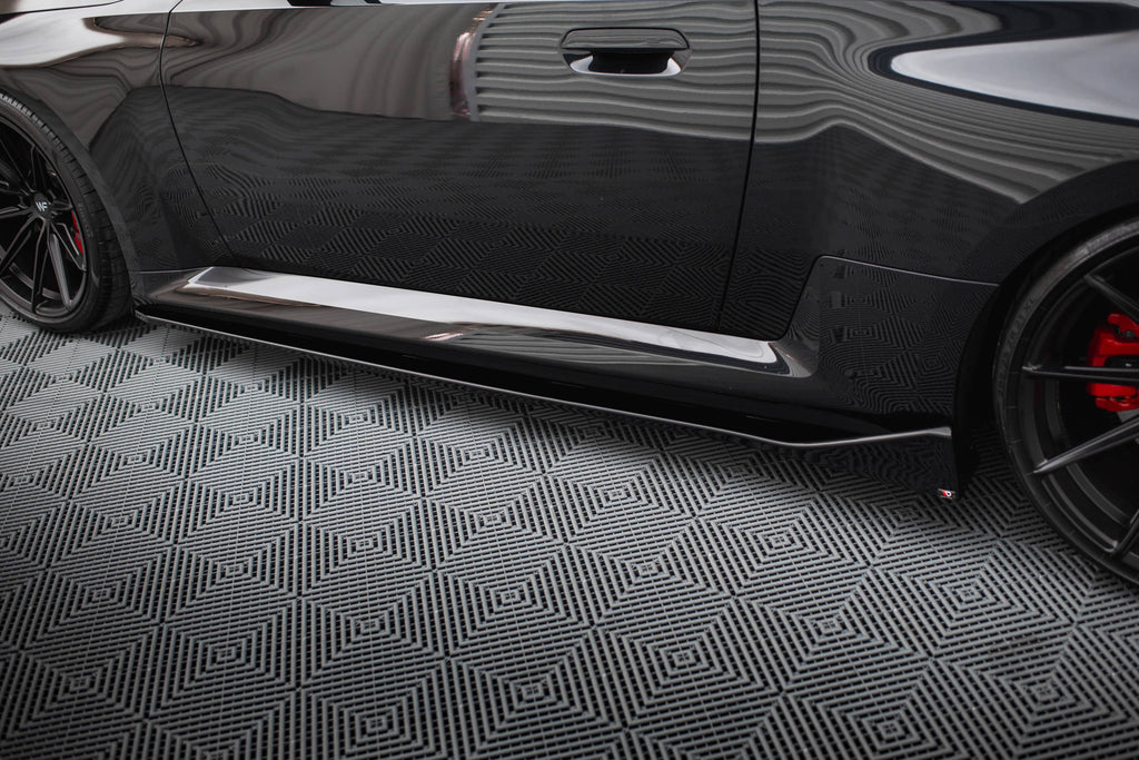Maxton Design Street+ Seitenschweller Leisten passend für V.4 BMW M2 G87 schwarz Hochglanz