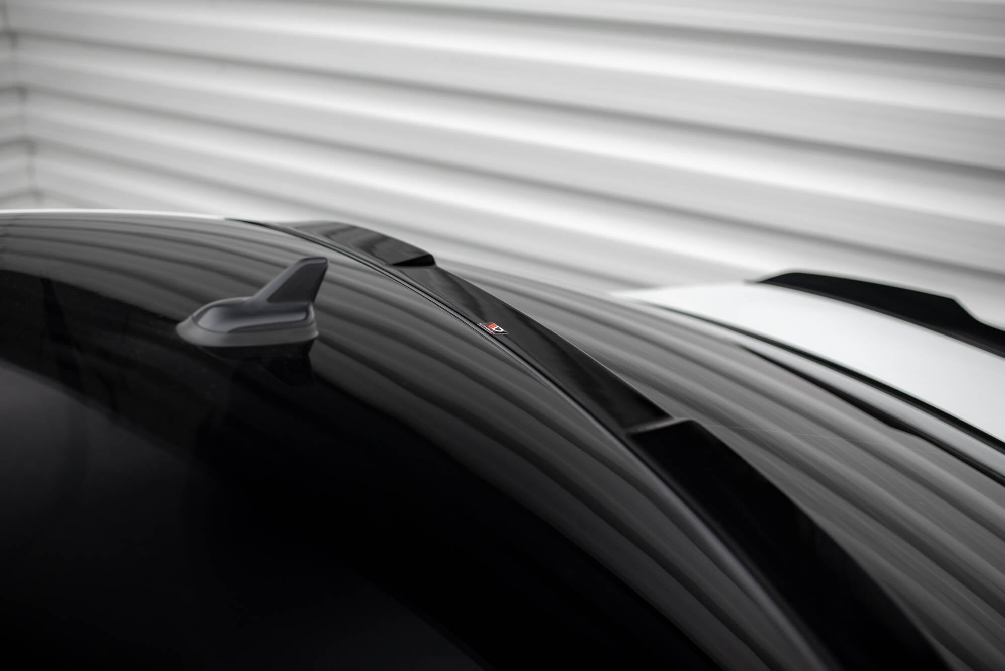 Maxton Design Heckscheiben Spoiler passend für VW Passat GT B8 Facelift USA schwarz Hochglanz