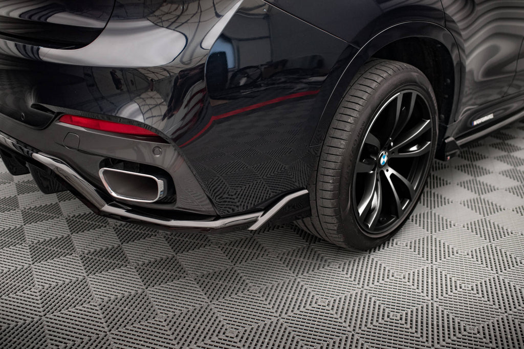 Maxton Design Street+ Mittlerer Diffusor RACE passend für BMW X6 M-Paket F16 schwarz Hochglanz