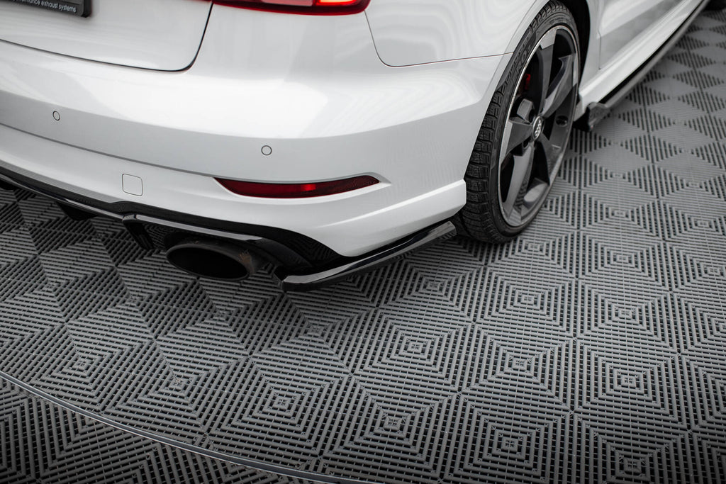 Maxton Design Heck Ansatz Flaps Diffusor V.2 passend für Audi RS3 Limousine 8V Facelift schwarz Hochglanz