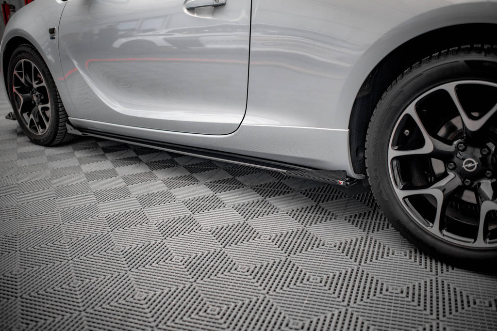 Maxton Design Seitenschweller Flaps passend für Opel Astra GTC OPC-Line J schwarz Hochglanz