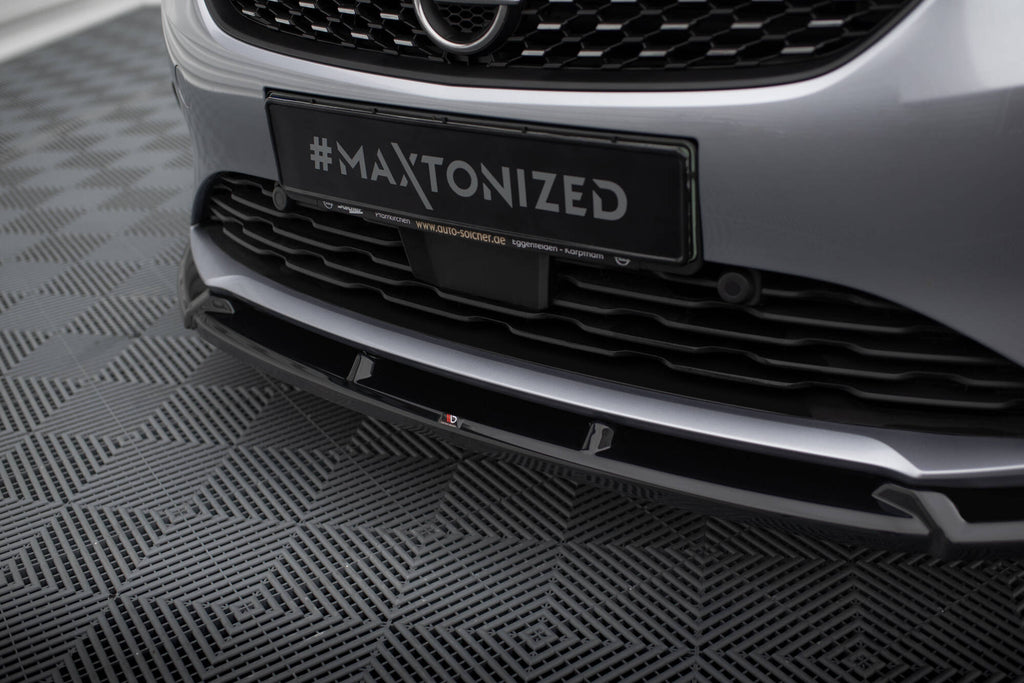 Maxton Design Street+ Spoilerlippe Front Ansatz V.1 passend für Opel Corsa F ( Mk6) schwarz Hochglanz