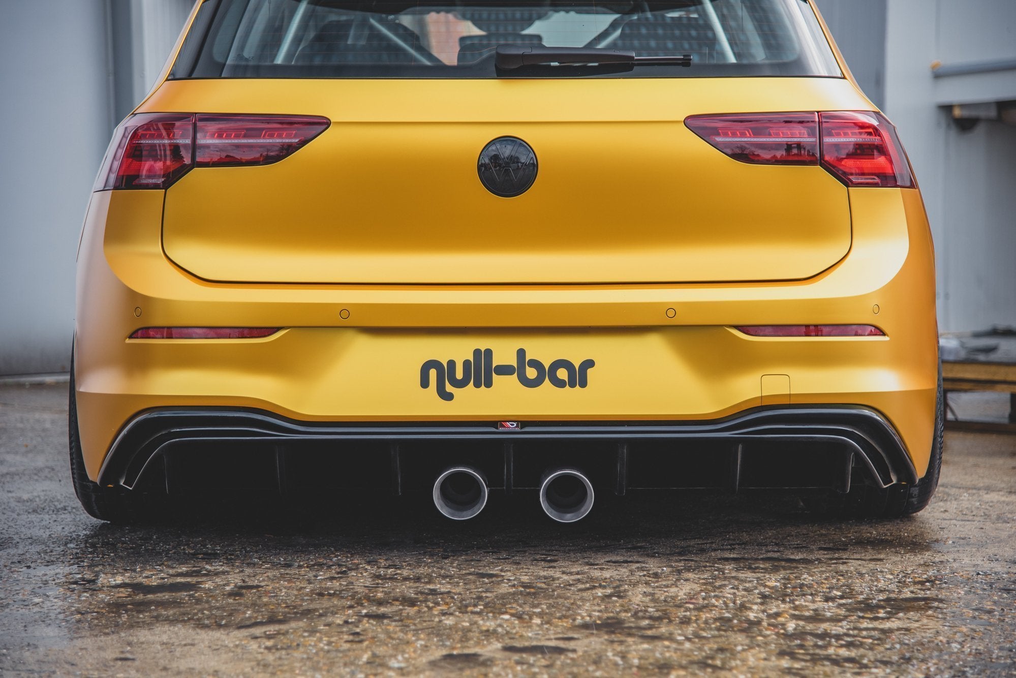 Maxton Design Diffusor Heck Ansatz passend für (R32 LOOK) mit Auspuff VW Golf Hatchback Mk8 / Mk8 Facelift