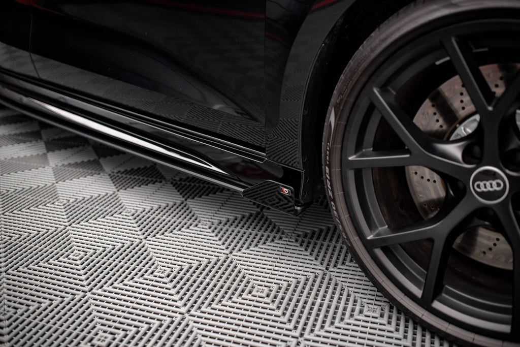 Maxton Design Seitenschweller Flaps passend für Audi RS3 Sportback 8Y schwarz Hochglanz