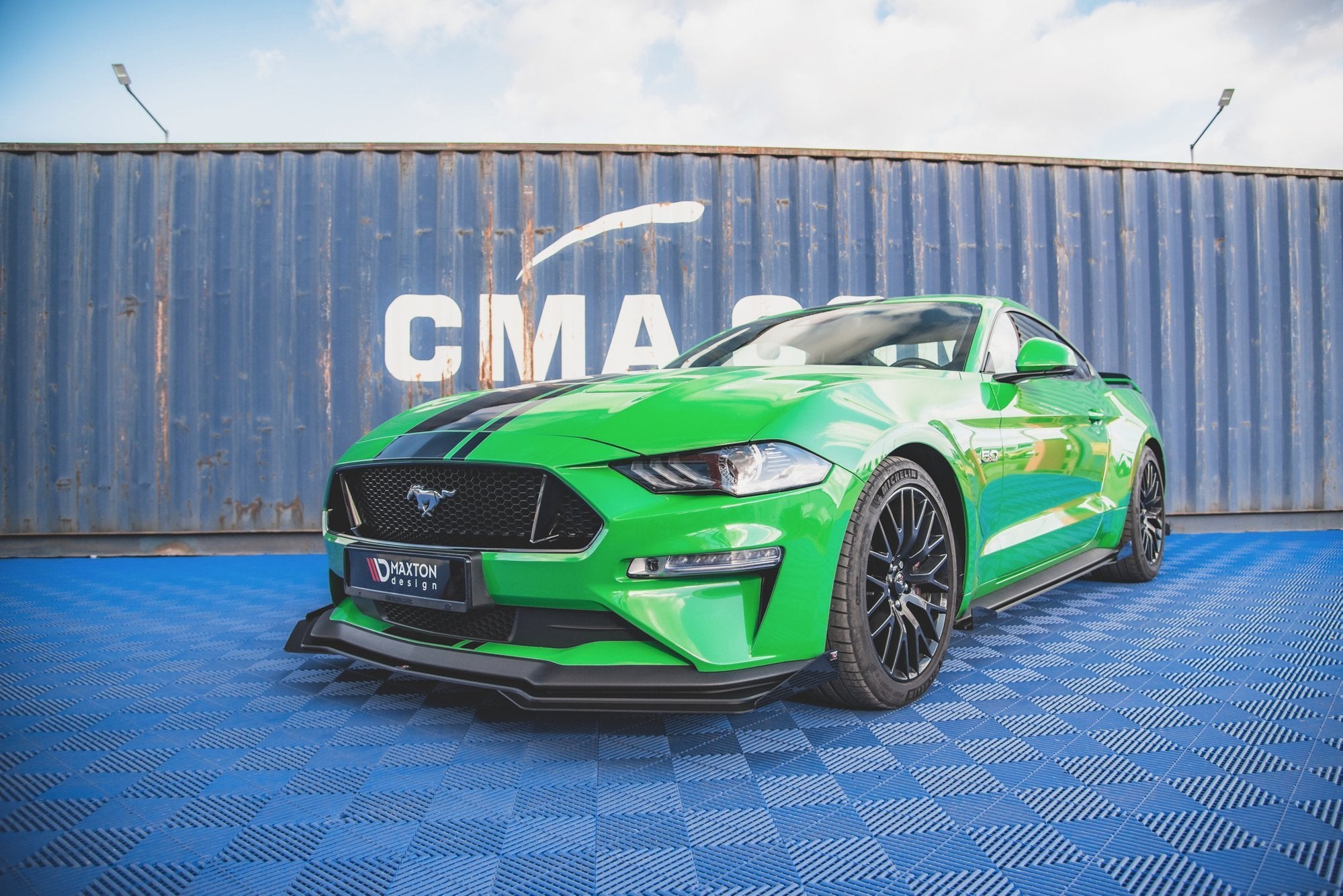 Maxton Design Front Stoßstange Flaps passend für Flaps Ford Mustang GT Mk6 Facelift schwarz Hochglanz