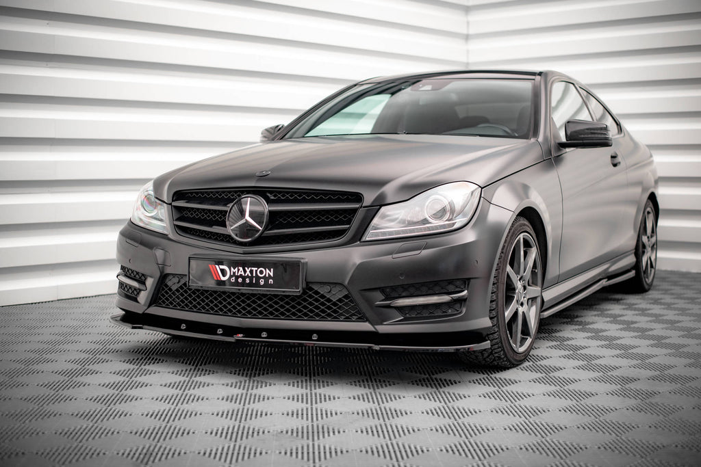 Maxton Design Street+ Spoilerlippe Front Ansatz V.2 passend für Mercedes-Benz C Coupe / Limousine / Kombi AMG-Line C204 / W204 Facelift / S204 Facelift schwarz Hochglanz