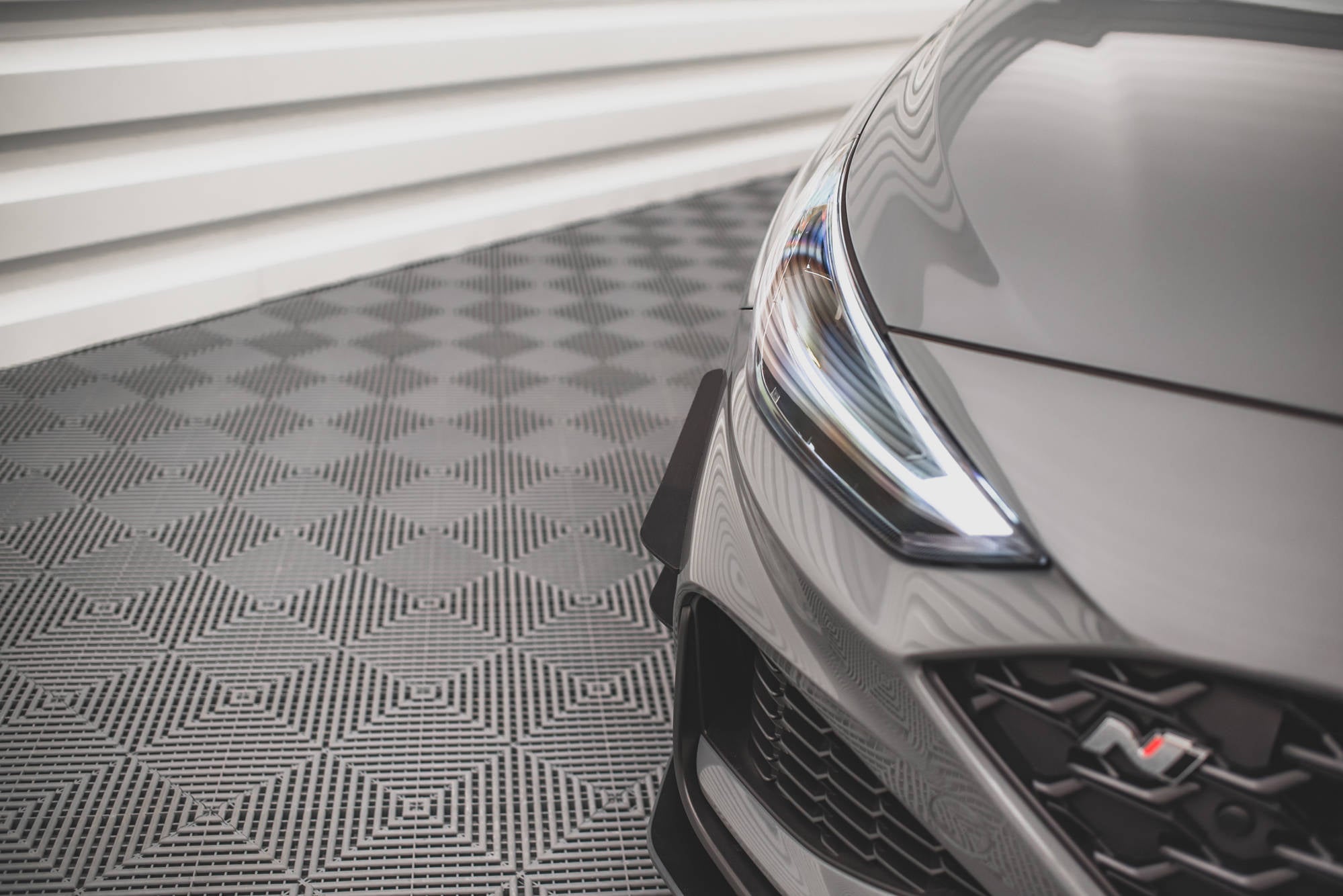 Maxton Design Stoßstangen Flaps Wings vorne Canards passend für Hyundai I30 N / I30 N-Line Hatchback/Fastback Mk3 Facelift