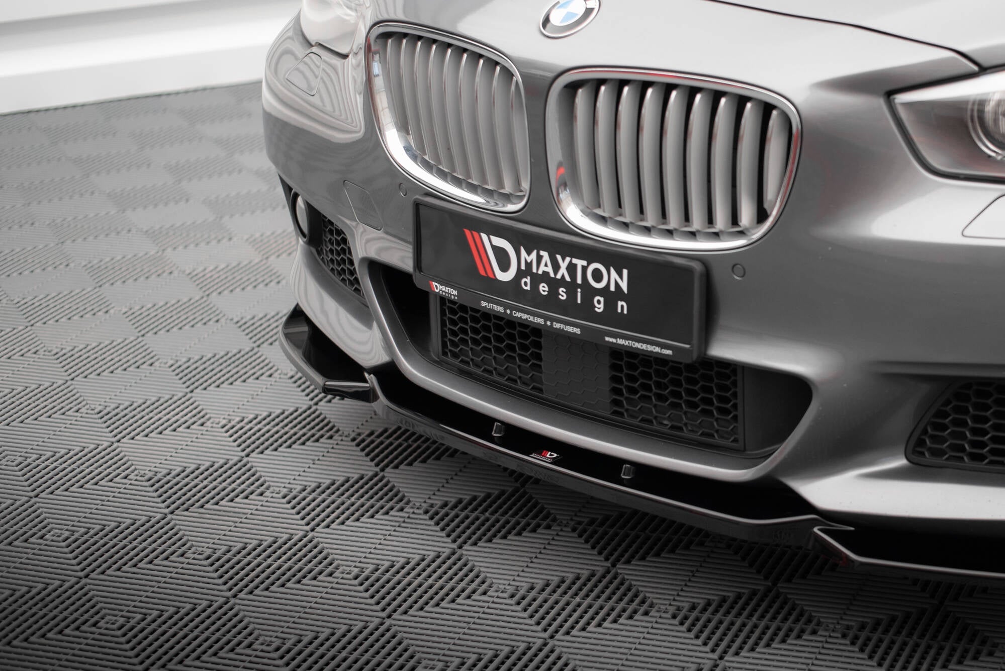Maxton Design Street+ Spoilerlippe Front Ansatz passend für BMW 5er GT M-Paket F07 schwarz Hochglanz