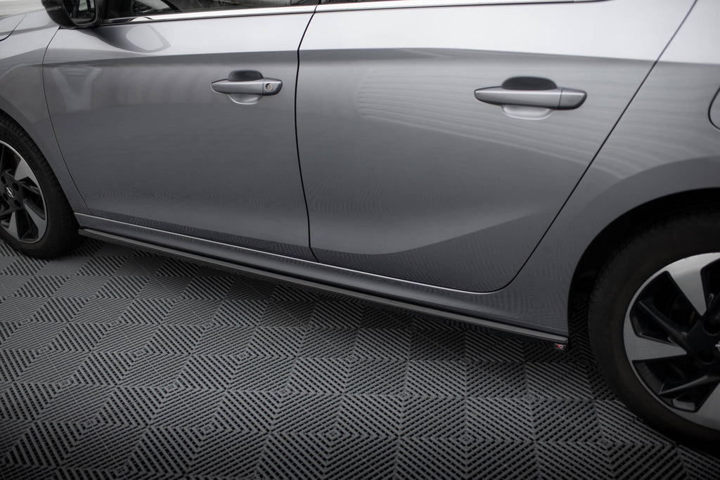 Maxton Design Street+ Seitenschweller Leisten passend für Opel Corsa F ( Mk6) schwarz Hochglanz