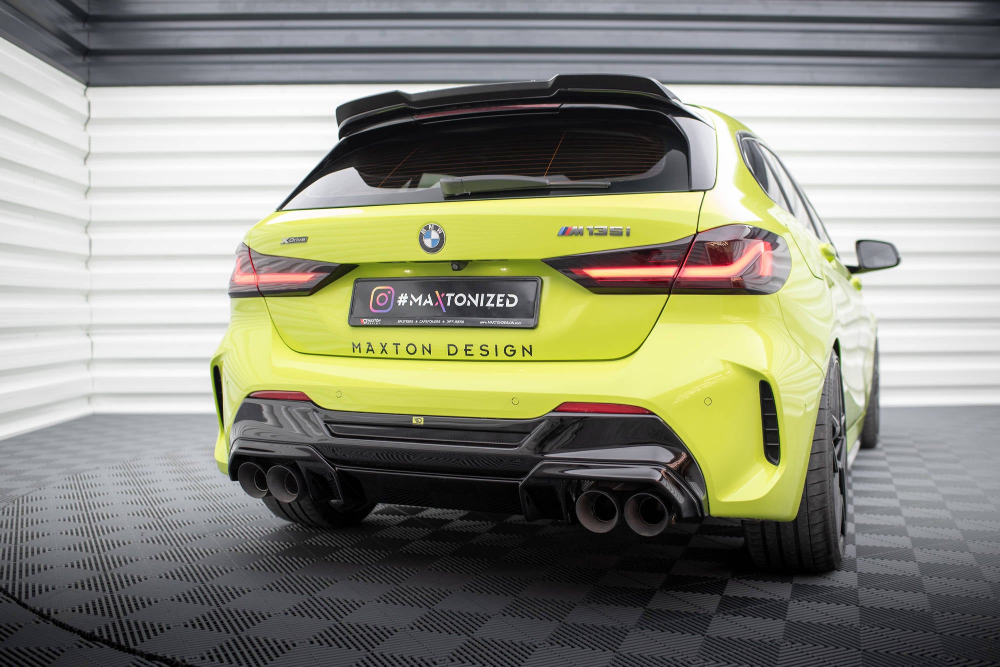 Maxton Design Diffusor Heck Ansatz V.2 für + Milltek Sport Auspuffverlängerung BMW 1er F40 M135i