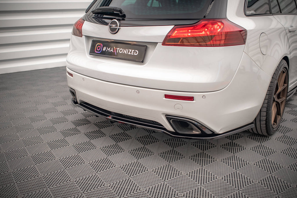 Maxton Design Street+ Mittlerer Diffusor RACE passend für Opel Insignia OPC Mk1 schwarz Hochglanz