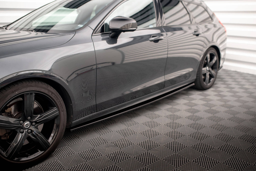 Maxton Design Street+ Seitenschweller Leisten passend für Volvo V90 / S90 R-Design Mk2 schwarz Hochglanz