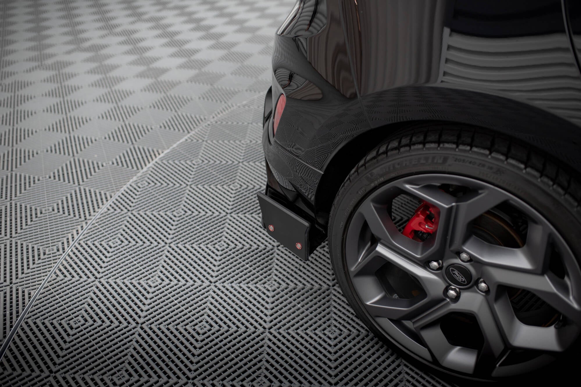 Maxton Design Heck Ansatz Flaps Diffusor passend für V.4 + Flaps Ford Fiesta ST Mk8