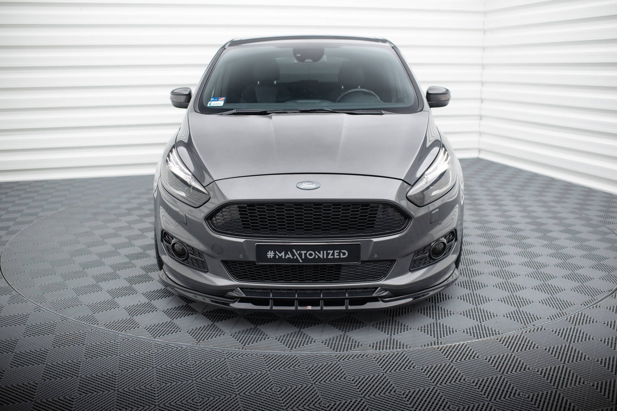 Maxton Design Street+ Spoilerlippe Front Ansatz passend für Ford S-Max ST-Line Mk2 schwarz Hochglanz