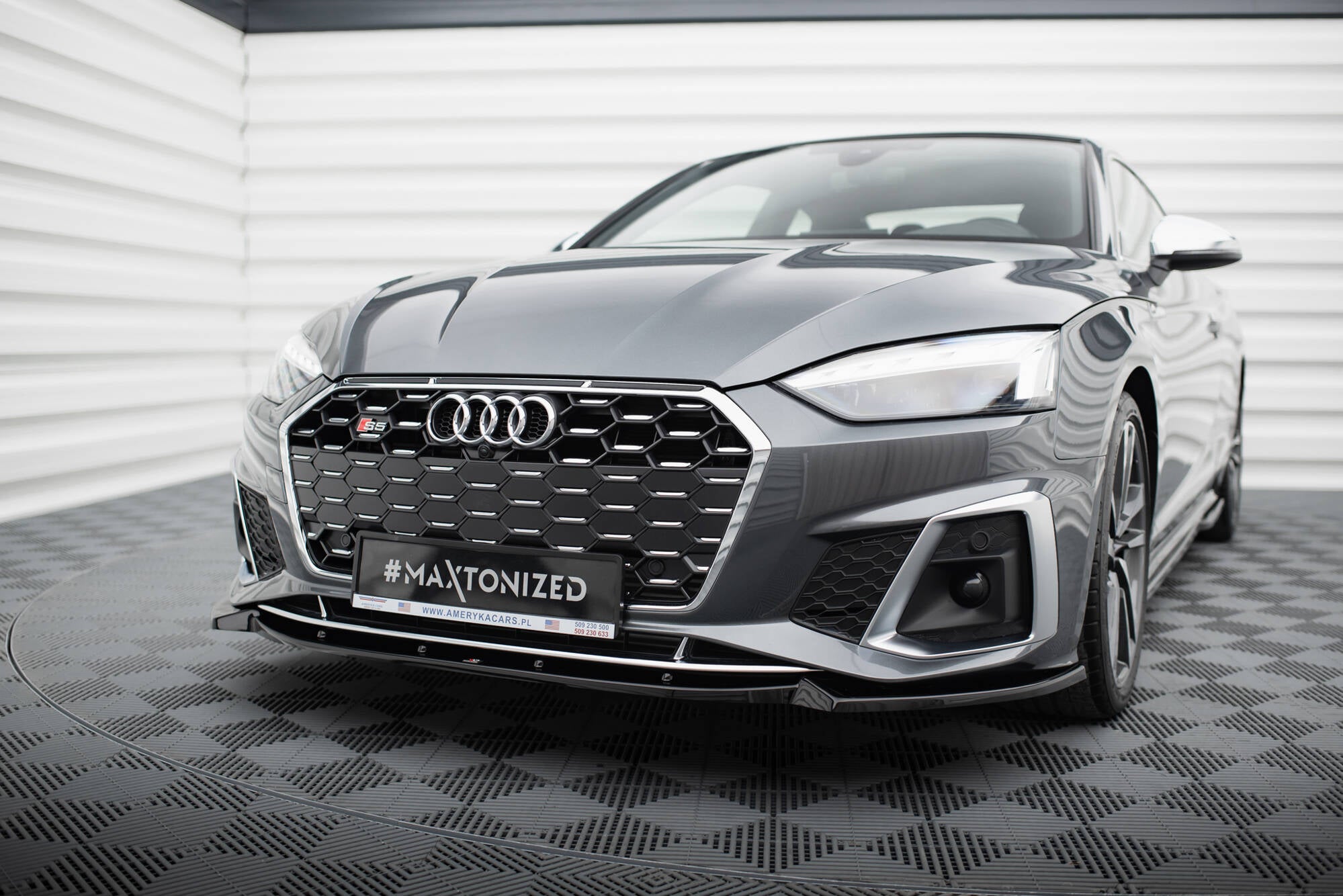 Maxton Design Street+ Spoilerlippe Front Ansatz V.2 passend für Audi S5 / A5 S-Line F5 Facelift schwarz Hochglanz