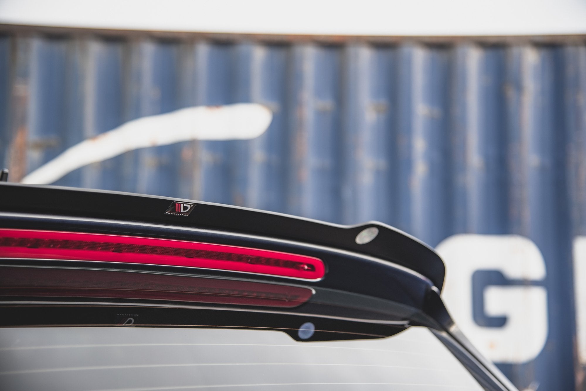 Maxton Design Spoiler CAP passend für VW Passat B8 Variant schwarz Hochglanz