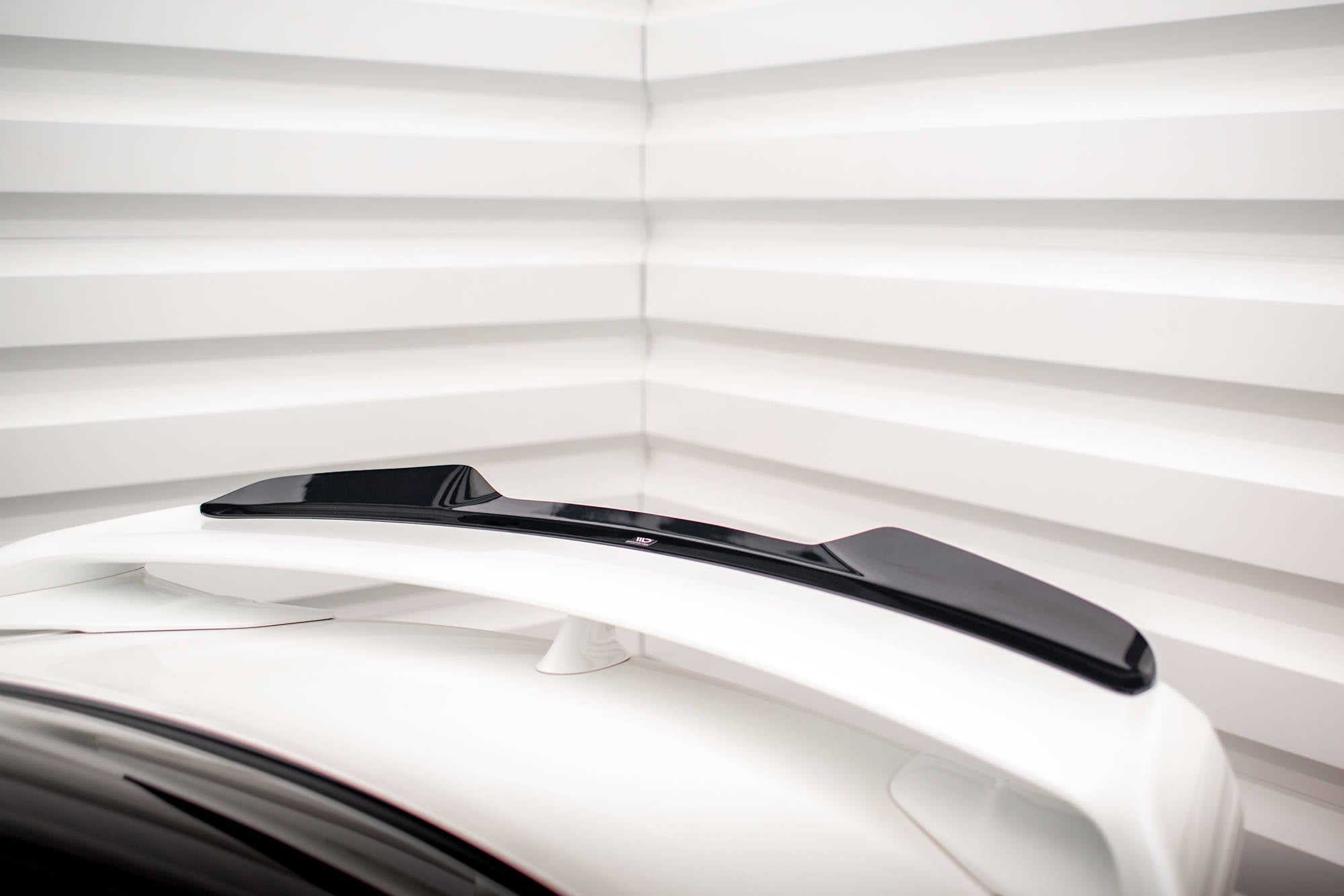 Maxton Design Spoiler CAP passend für Nissan GTR R35 Facelift schwarz Hochglanz
