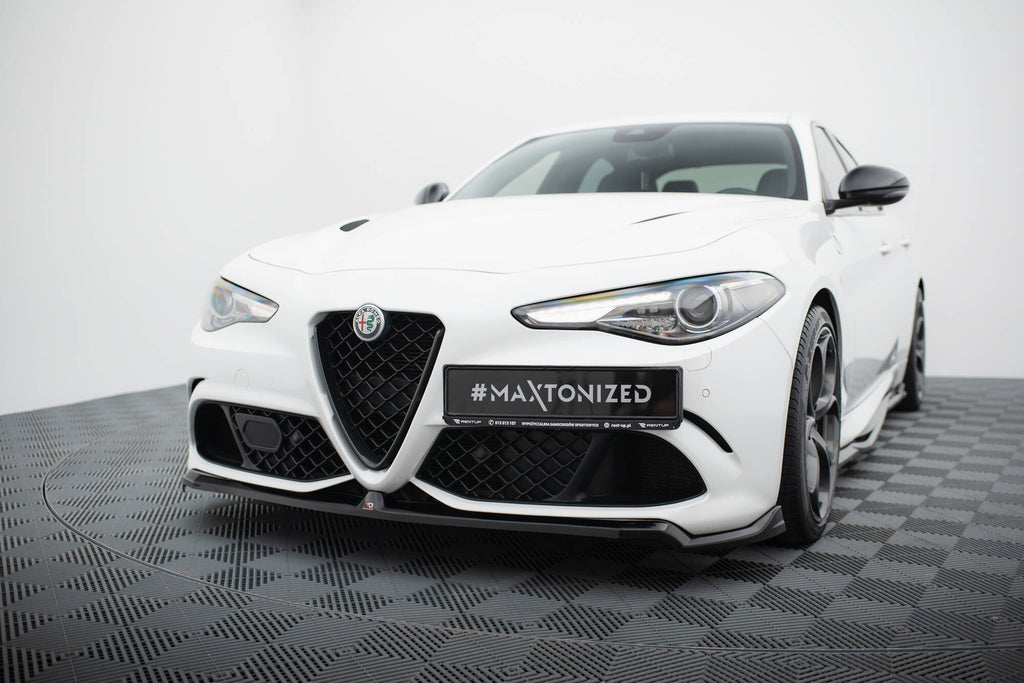 Maxton Design Street+ Spoilerlippe Front Ansatz passend für Alfa Romeo Giulia Quadrifoglio schwarz Hochglanz