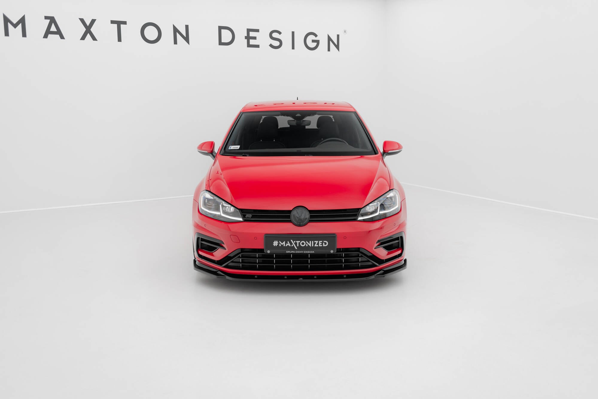 Maxton Design Street+ Spoilerlippe Front Ansatz passend für V.9 VW Golf R / R-Line Mk7 Facelift schwarz Hochglanz