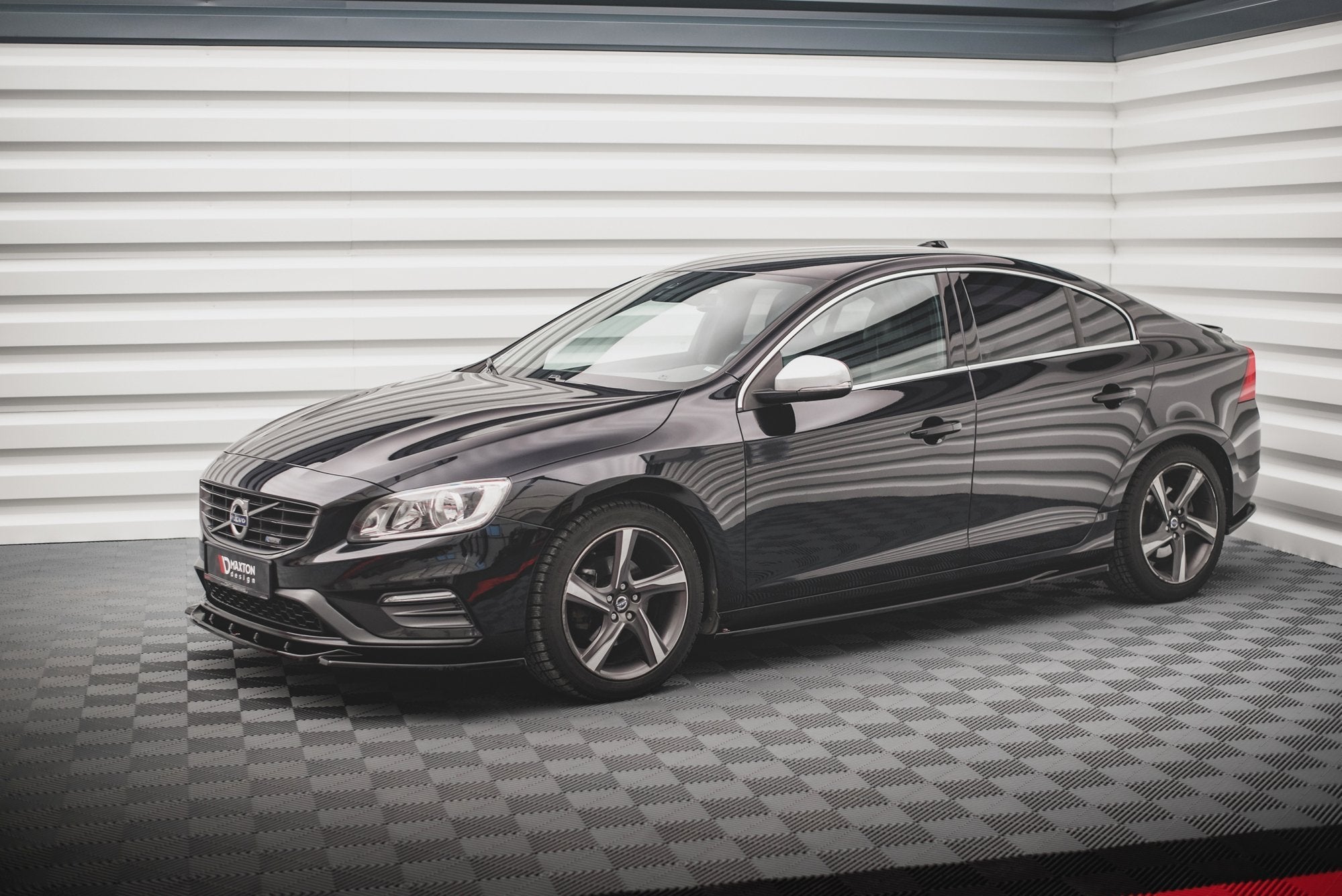 Maxton Design Street+ Seitenschweller Leisten passend für Volvo S60 Standard / R-Design Mk2 / Mk2 Facelift schwarz Hochglanz