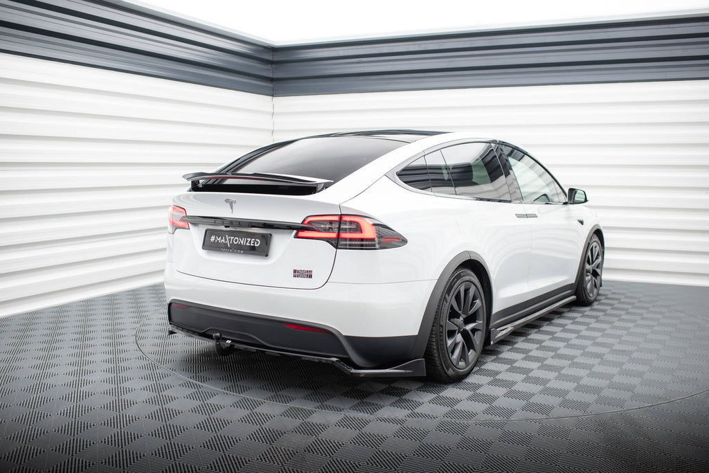 Maxton Design Street+ Mittlerer Diffusor RACE passend für Tesla Model X Mk1 Facelift schwarz Hochglanz
