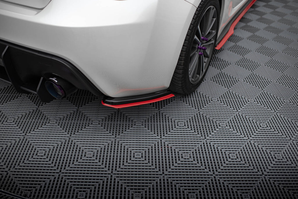Maxton Design Heck Ansatz Flaps Diffusor V.2 passend für Subaru BRZ Mk1 / Mk1 Facelift schwarz Hochglanz