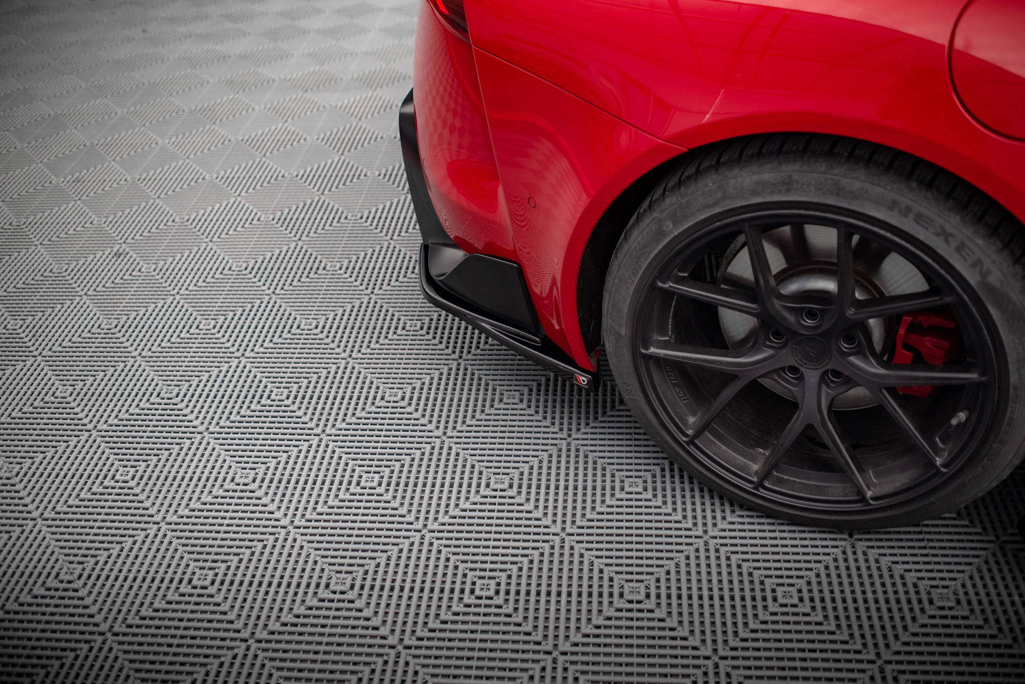 Maxton Design Heck Ansatz Flaps Diffusor V.3 passend für Toyota Supra Mk5 schwarz Hochglanz