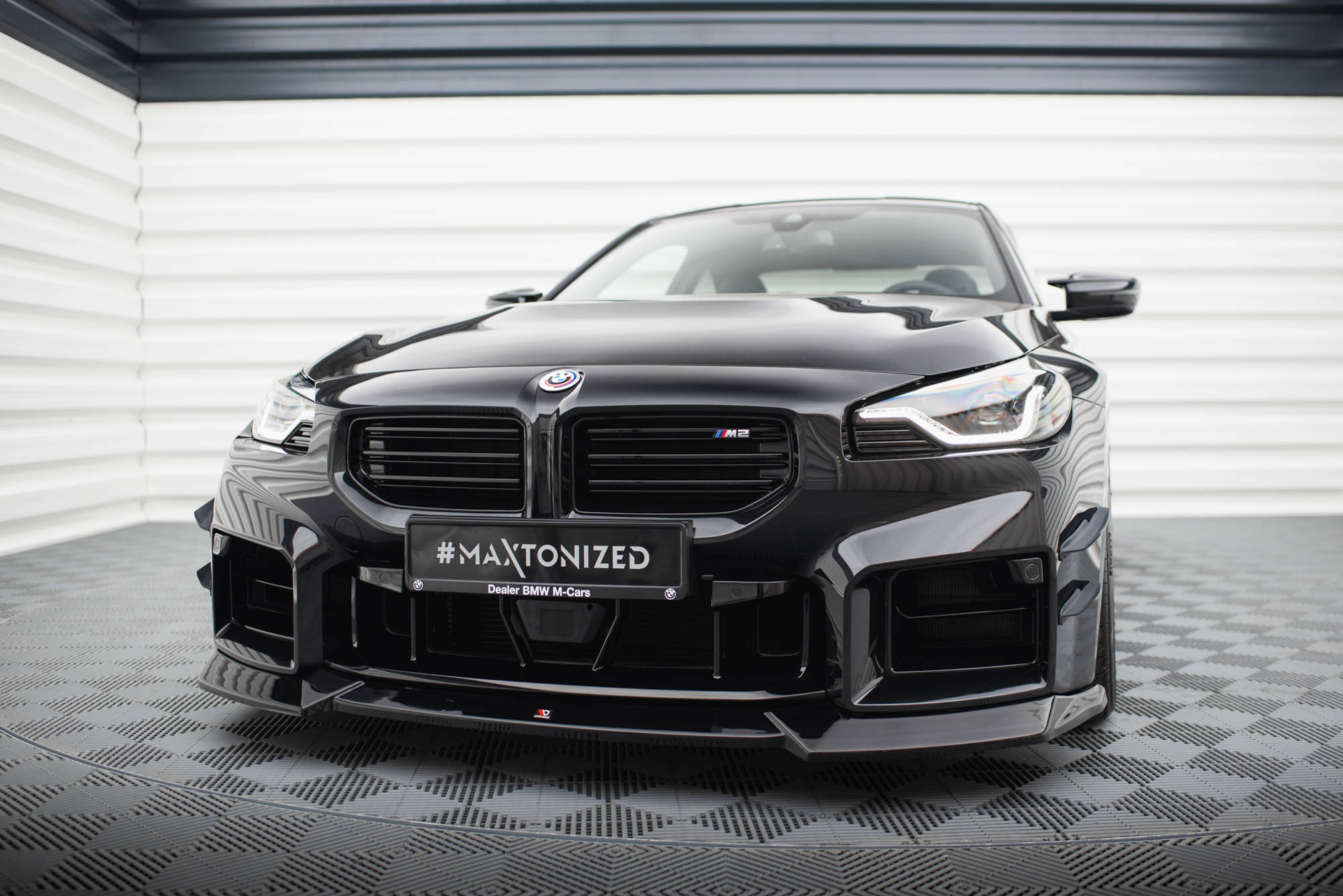 Maxton Design Street+ Spoilerlippe Front Ansatz V.2 passend für BMW M2 G87 schwarz Hochglanz