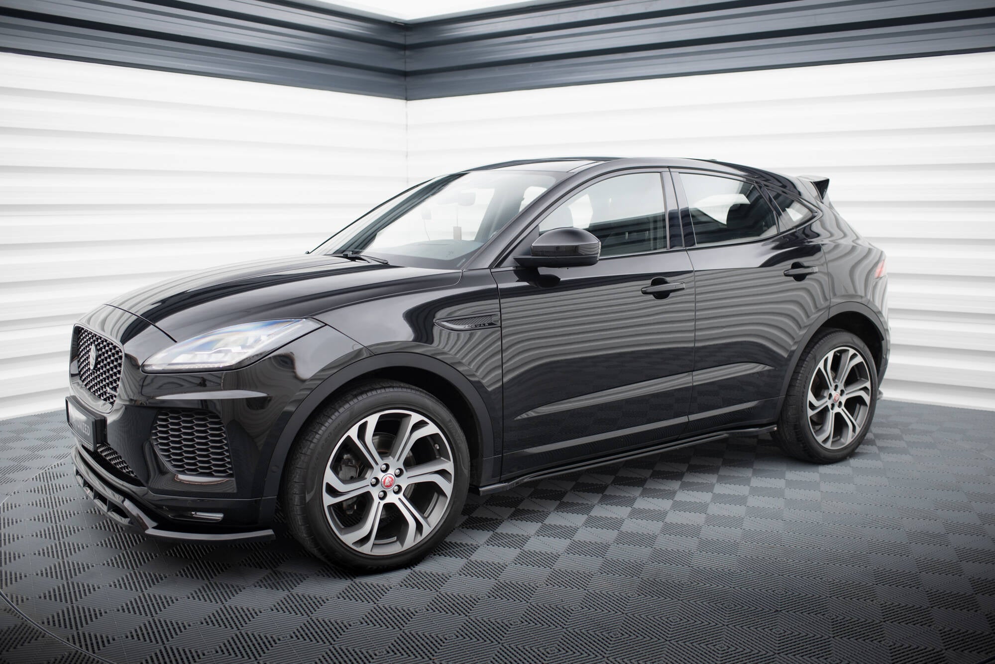 Maxton Design Street+ Seitenschweller Leisten passend für Jaguar E-Pace R-Dynamic X540 schwarz Hochglanz