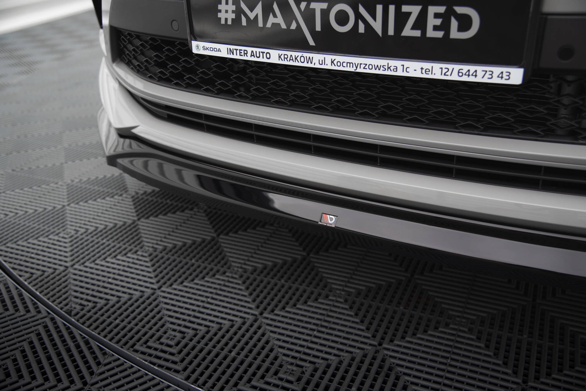 Maxton Design Street+ Spoilerlippe Front Ansatz V.2 passend für Skoda Kodiaq RS Mk1 Facelift schwarz Hochglanz