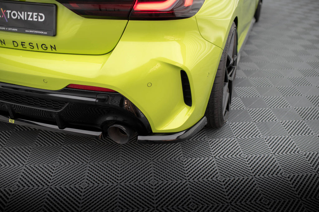 Maxton Design Heck Ansatz Flaps Diffusor V.1 passend für1 BMW 1er M-Paket / M135i F40 schwarz Hochglanz für BMW 1er F40