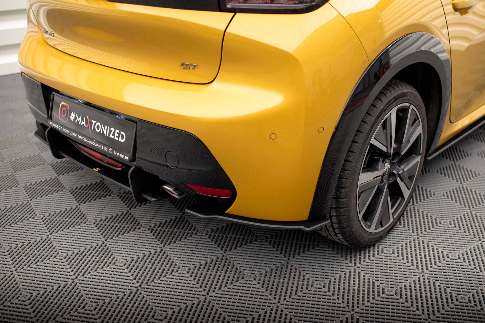 Maxton Design Street Pro Heck Ansatz Flaps Diffusor passend für Peugeot 208 GT Mk2