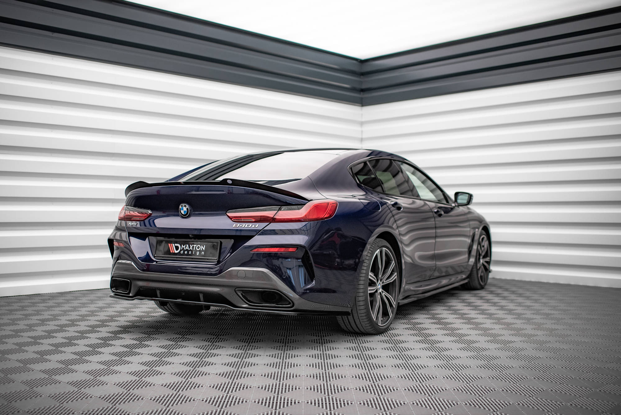 Maxton Design Spoiler CAP passend für BMW 8 Gran Coupe M-Paket G16 schwarz Hochglanz